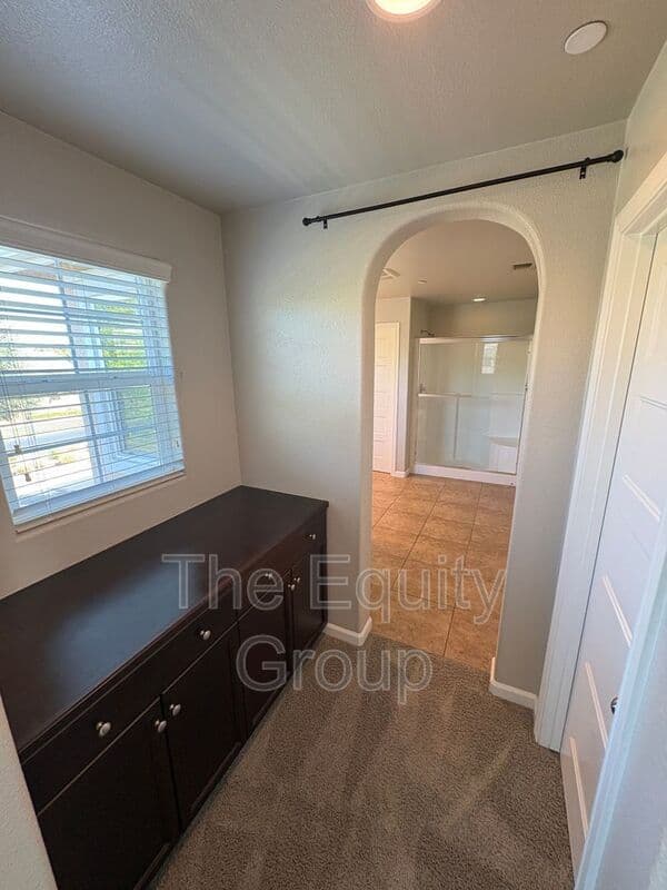 Clovis House: 3461 Alcove Way
