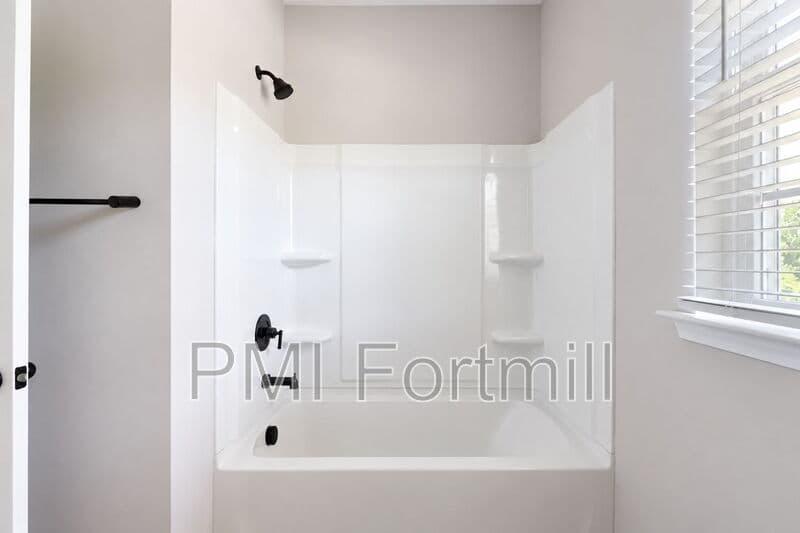 Fort Mill House: 3138 Montreaux Valley Dr