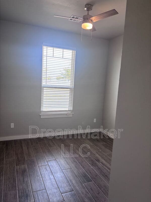 Goldsby House: 1016 Apple Blossom Way