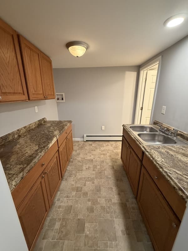 Vernon Condo: 90 Prospect Street - C