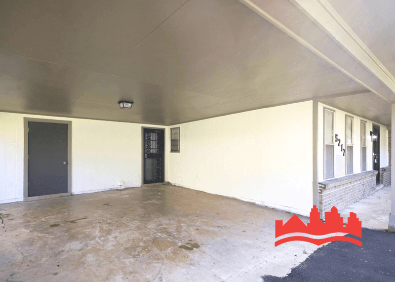 Memphis House: 5217 Bruton Ave
