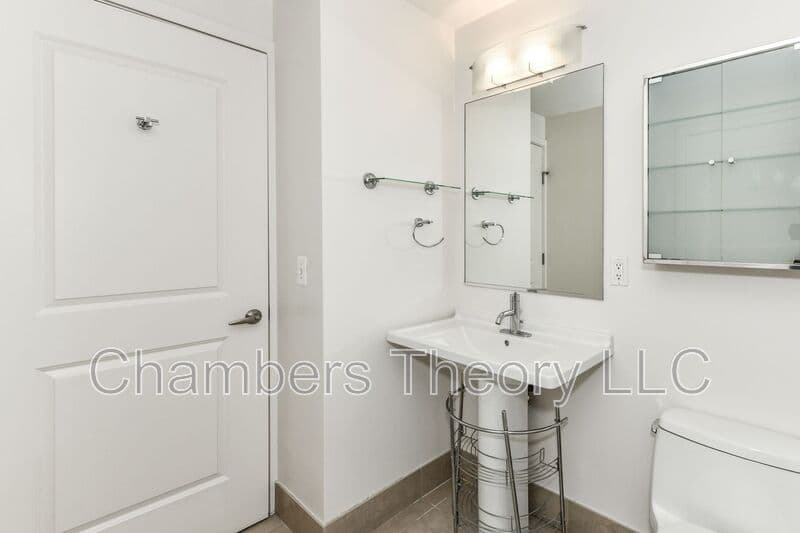 Washington Condo: 2125 14th St NW