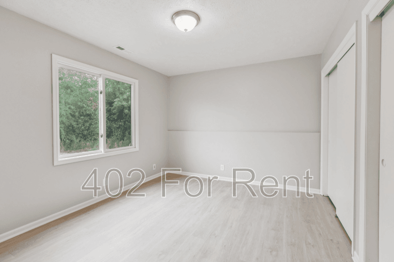 Omaha Condo: 8005 South 48th Avenue - 2