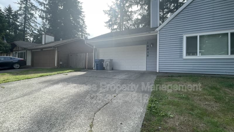 Covington House: 26415 Timberlane Dr SE