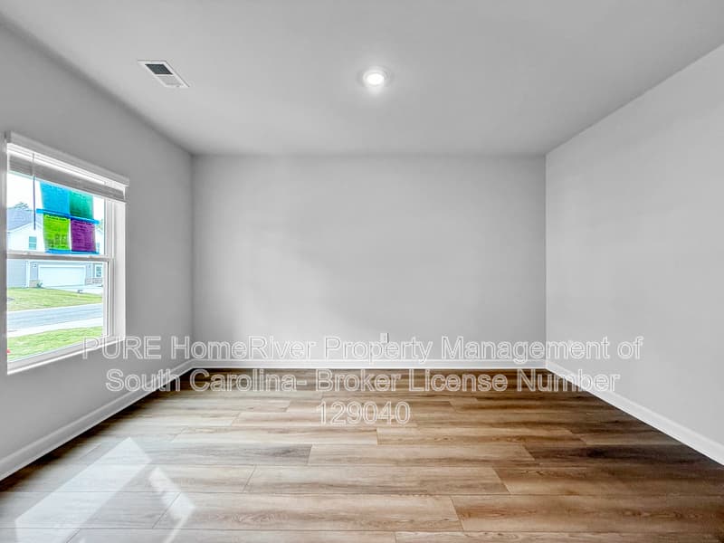 Spartanburg House: 214 Moretz Pl