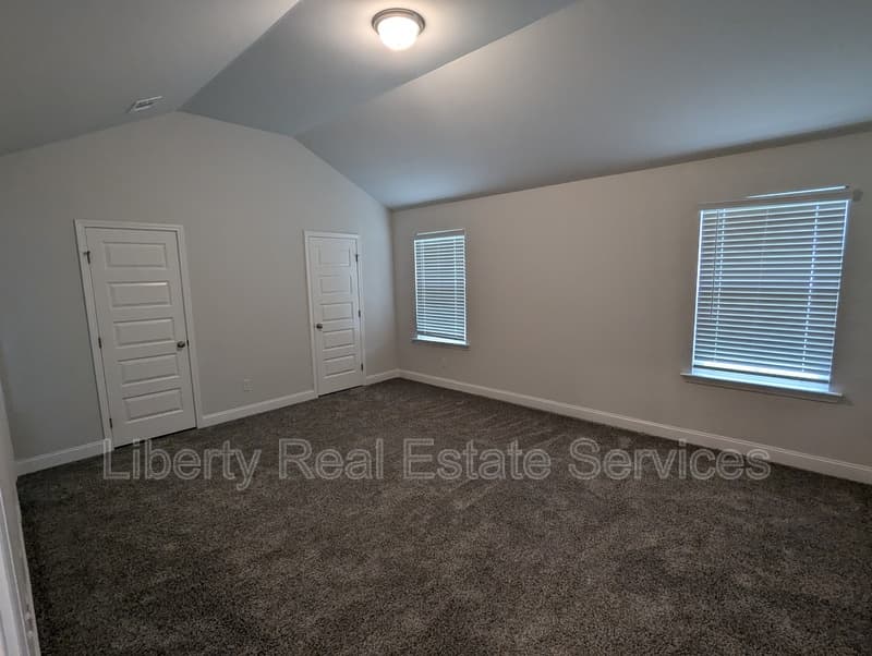 Pooler House: 340 Governor Gwinnett Way