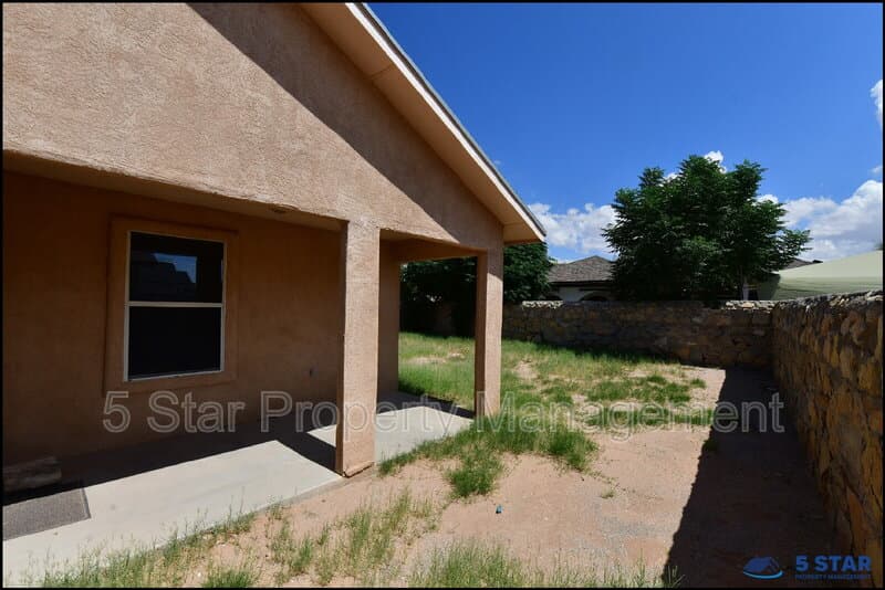 El Paso House: 3112 Tierra Ayala Drive !!
