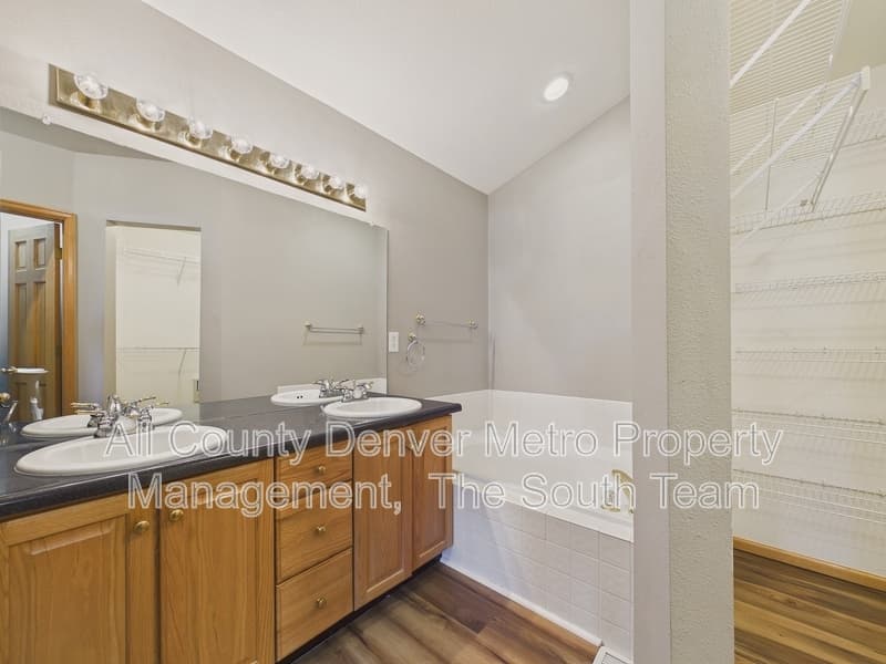 Aurora Townhome: 9995 E Hawaii Place