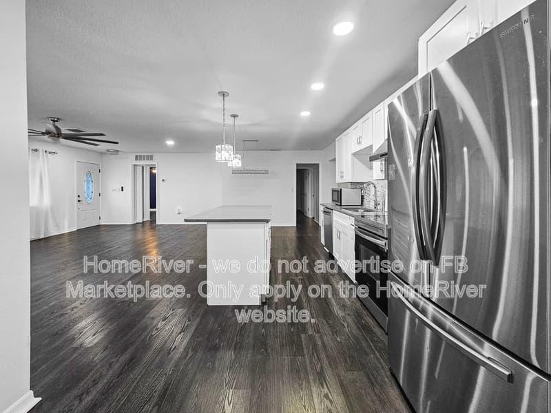 Nokomis House: 420 Signorelli Dr