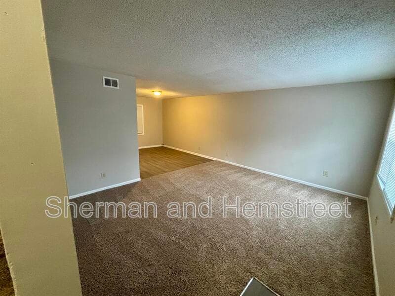 Augusta Condo: 2738 Blount Avenue, Unit #5