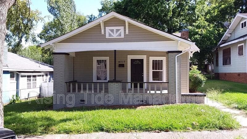 Birmingham House: 4017 39th Ave N