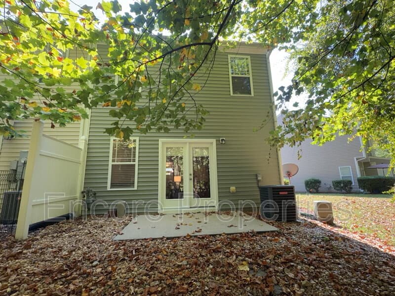 Fuquay-Varina Townhome: 710 Whitetail Creek Way