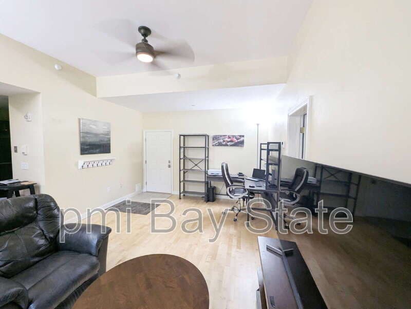 Norwood Condo: 27 Saint James Avenue