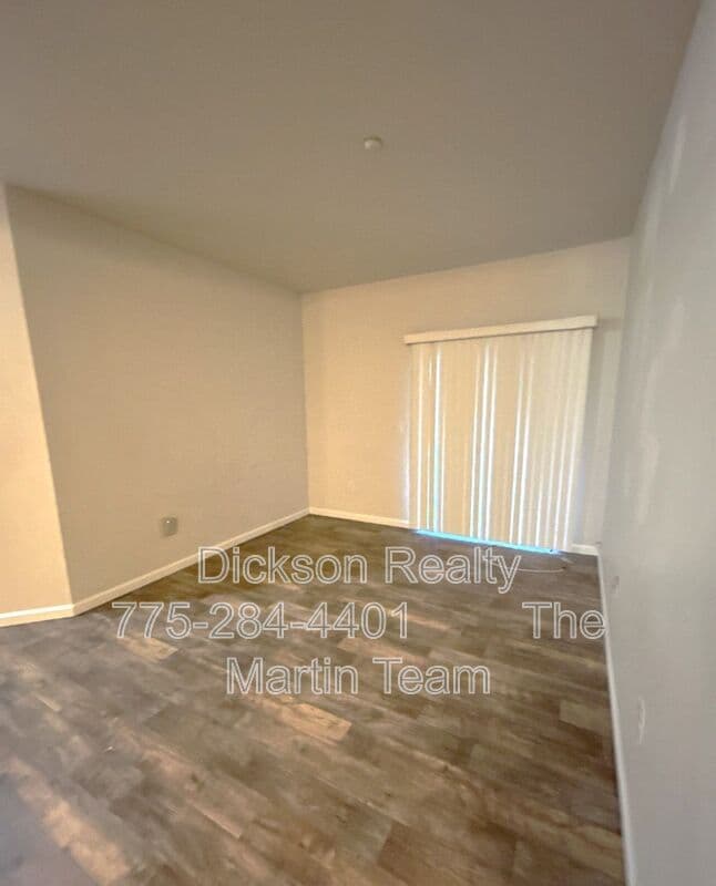Reno House: 1450 Idlewild Drive