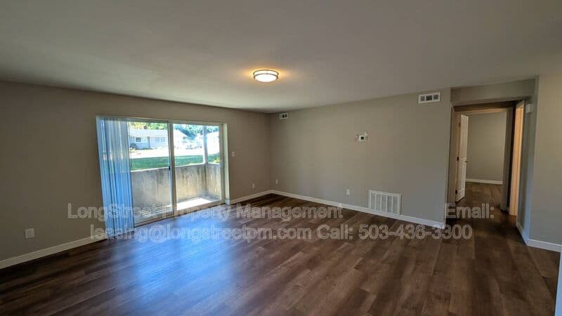 Corvallis Condo: 2135 NW Highland Dr