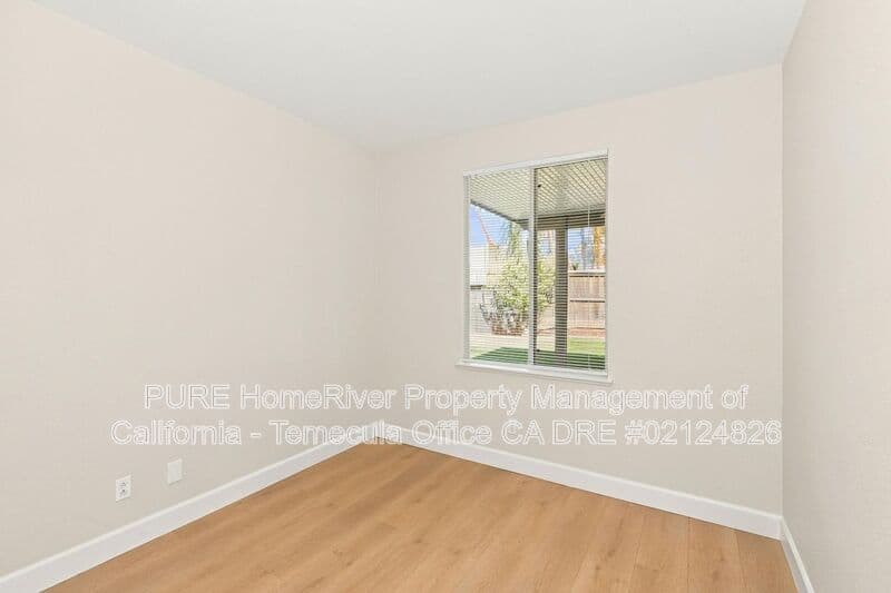 Murrieta House: 29382 Taos Cir