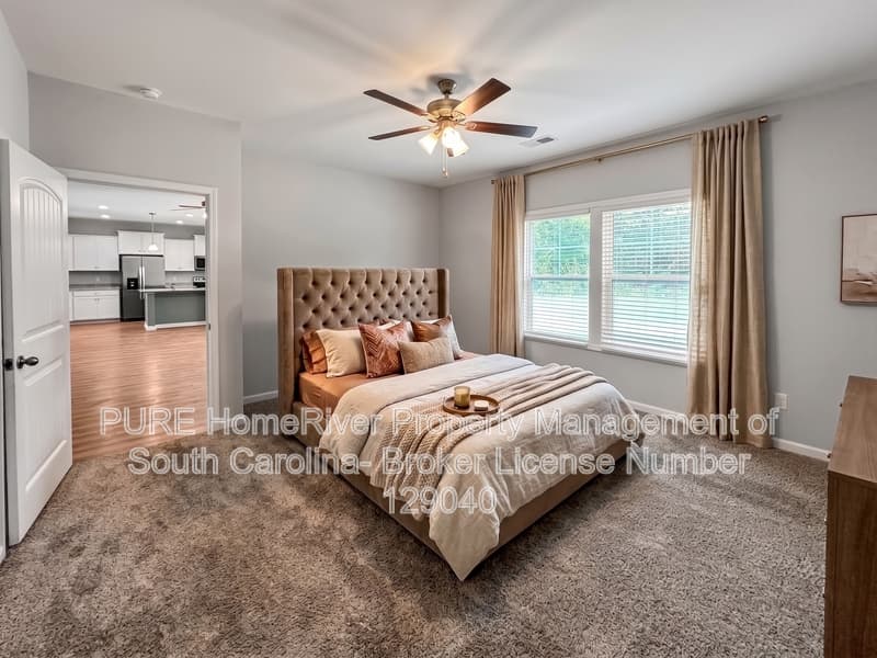 Sumter House: 1340 Curlew Cir