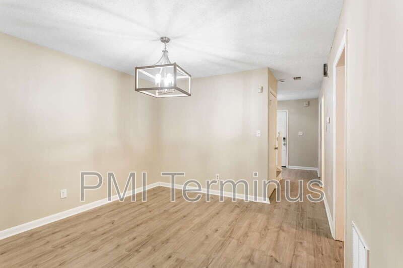 Marietta Townhome: 2672 Moss Lane