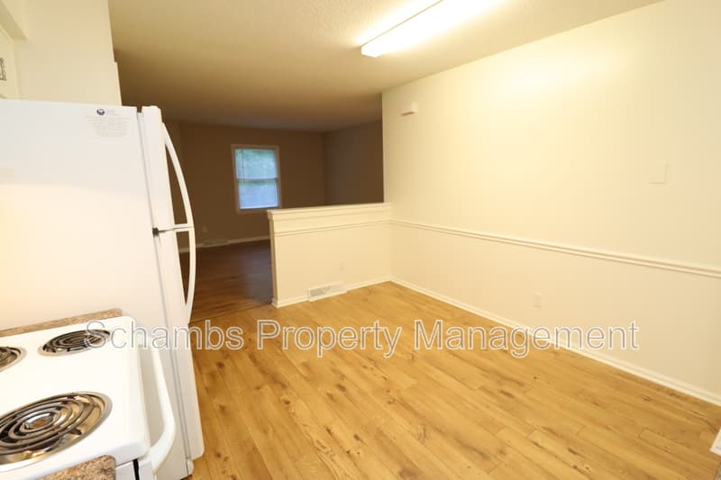 Raleigh Condo: 6116 Deerwood Pl