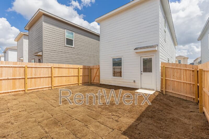 Elmendorf House: 6749 Marble Ridge