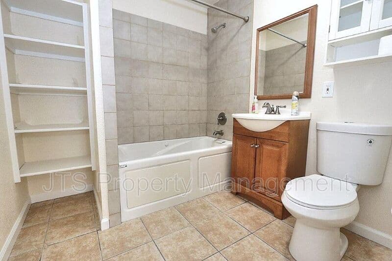 Sacramento Condo: 1019 Dornajo Way
