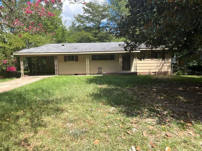 Jackson House: 3612 Sykes Park Drive