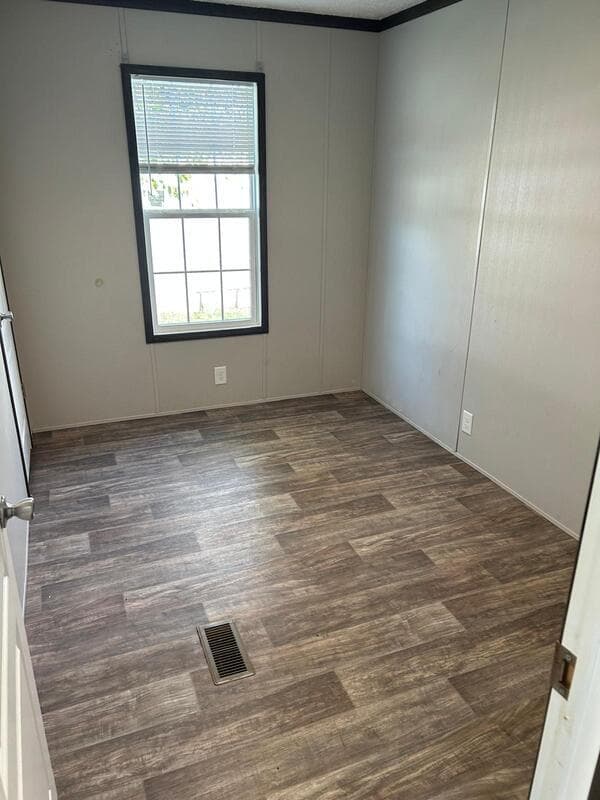 Rocky Mount House: 164 King Charles Ct