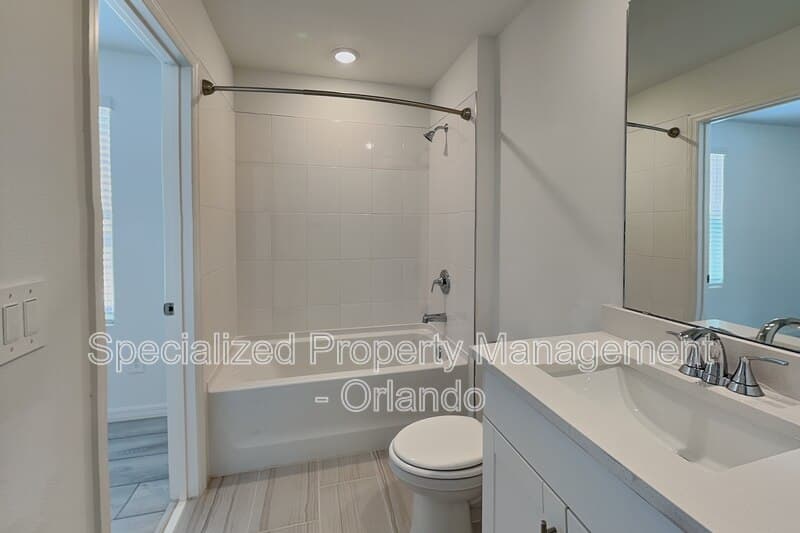 Saint Cloud House: 4273 Ranch House Rd