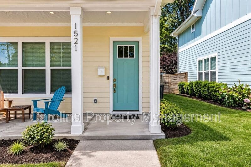 Charlotte House: 1521 Walton Rd
