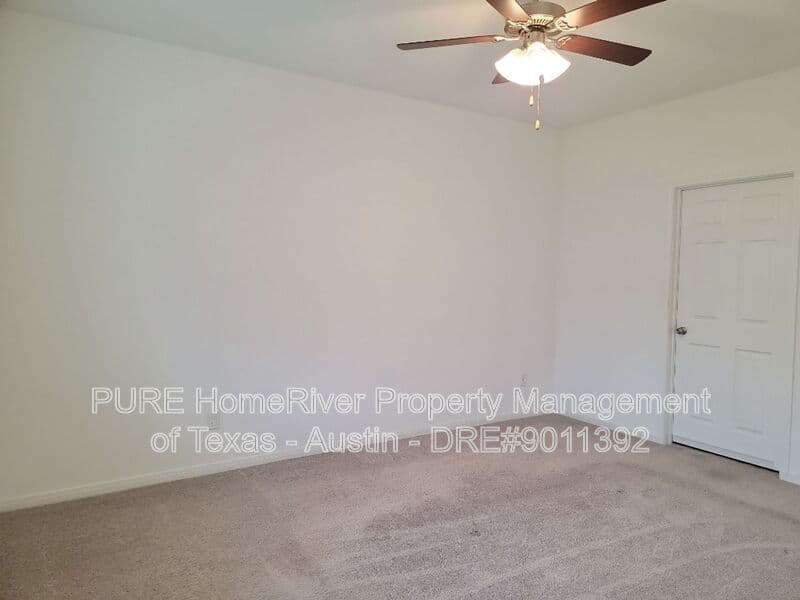 Round Rock House: 3201 College Park Dr
