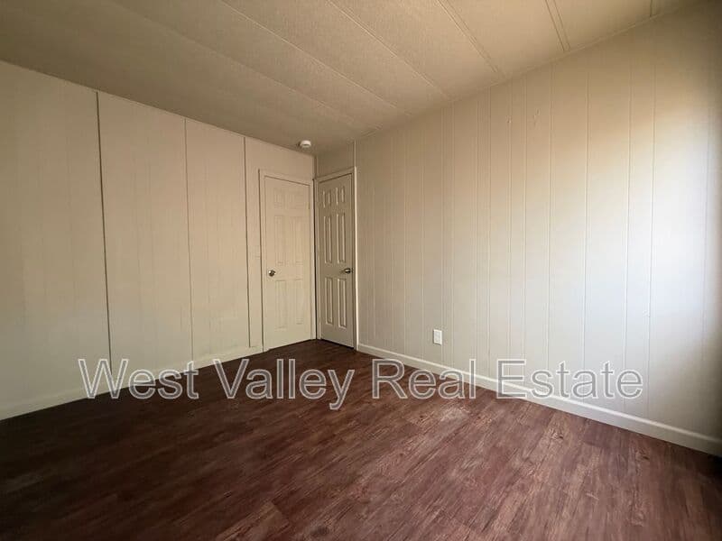 Maricopa House: 282 Mary Street