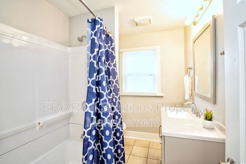 Columbus Condo: 436 Columbian Ave