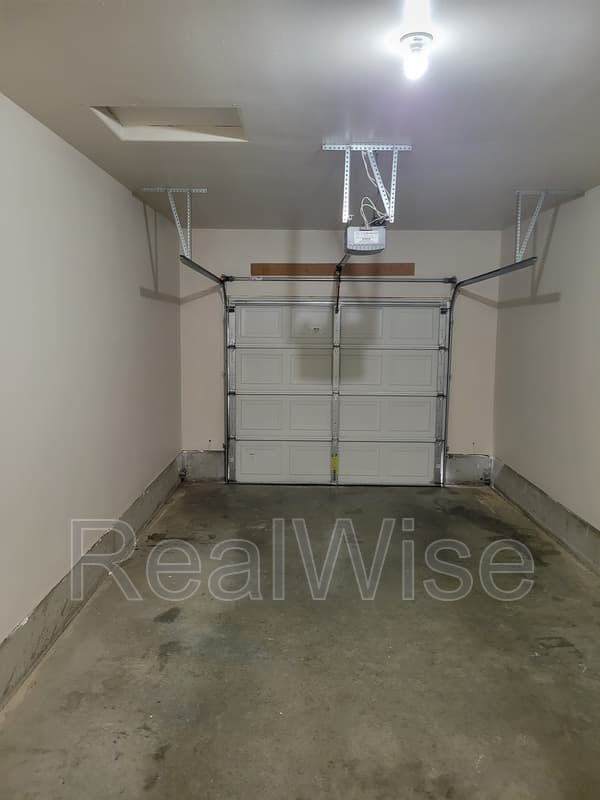 Redmond Townhome: 2478 SW Timber View Ct