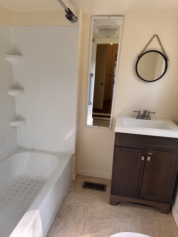 King George House: 12294 Mount Rose Drive