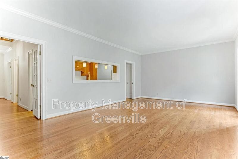 Greenville Townhome: 110 Kilkenny court