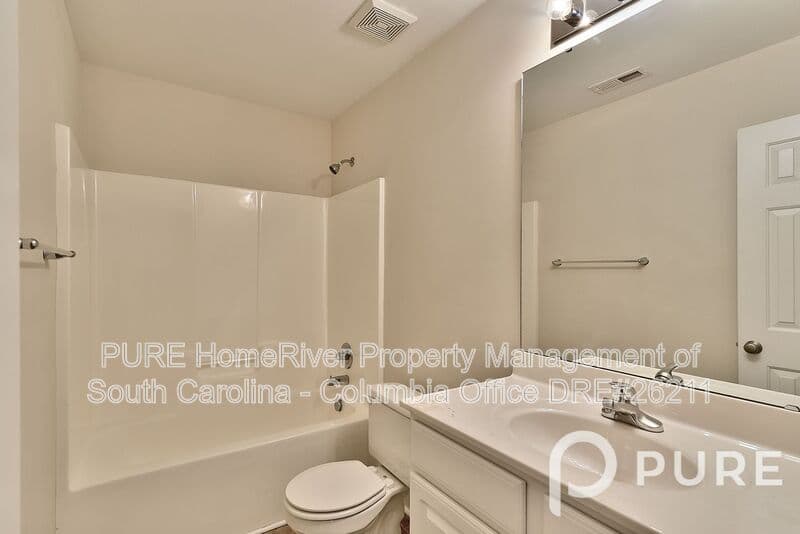 Lexington House: 316 Saluda Springs Rd