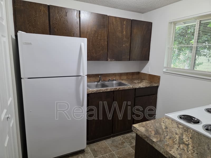 Vancouver Condo: 3009 M St