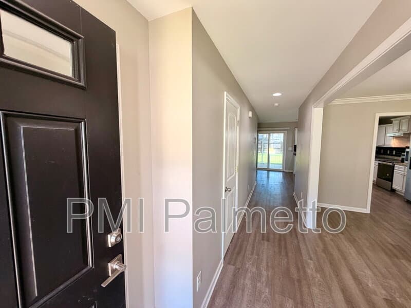 Chapin House: 226 Elsoma Dr