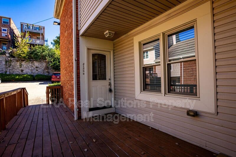 Cincinnati House: 2126 Gilbert Ave.