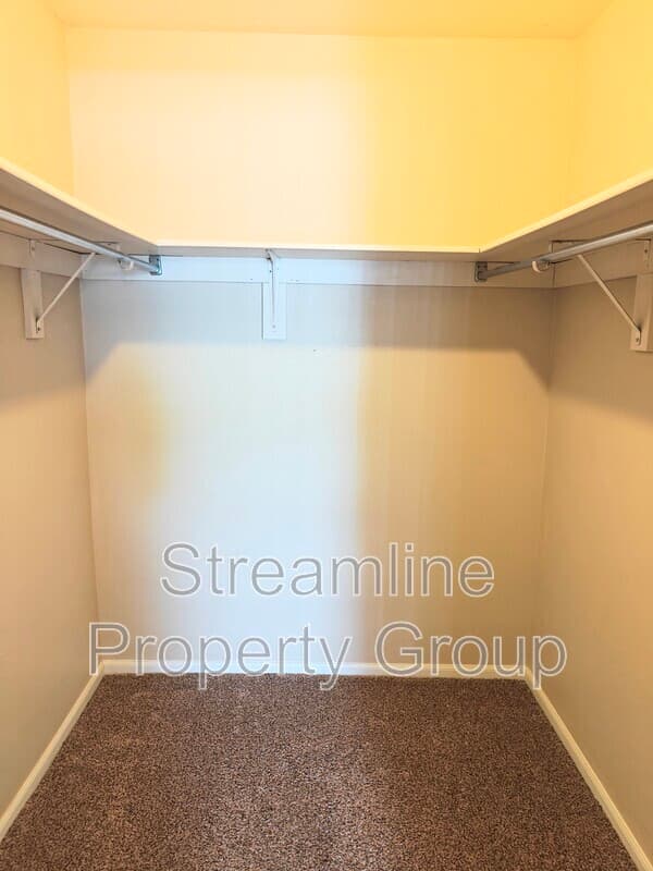 denver Condo: 7665 e eastman ave
