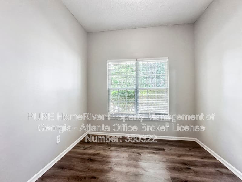 Villa Rica House: 5021 Serenity Point Ln