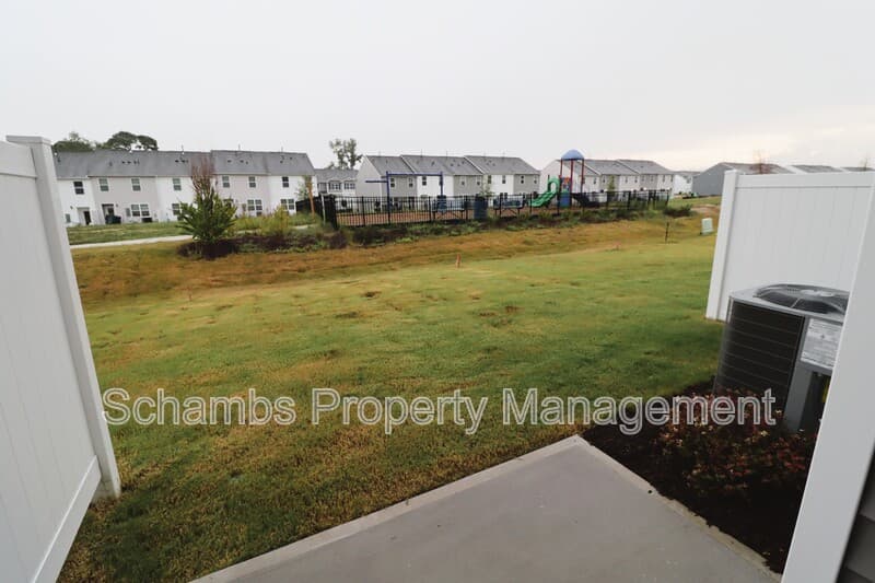 Wake Forest Townhome: 384 Freestall Dr