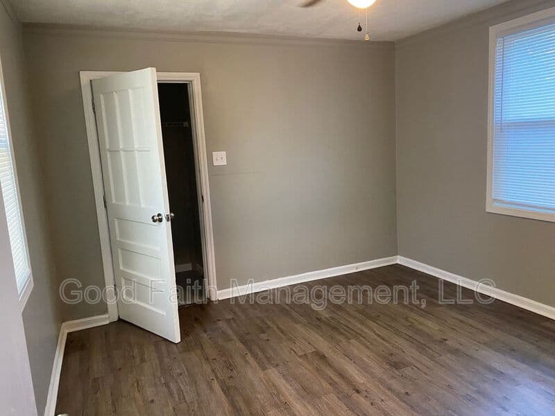 Augusta House: 2507 Elderberry Drive