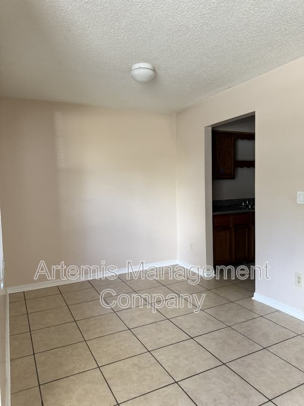 Orange Park Condo: 460 Crabapple Court - B