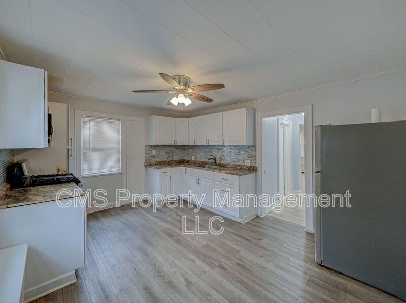 Bound Brook Condo: 407 Longwood Ave
