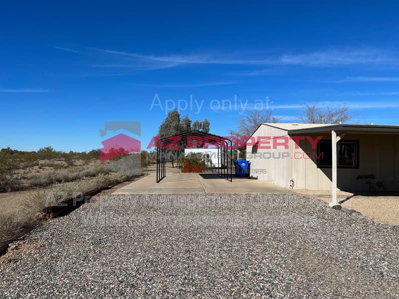 Surprise House: 28840 N 168th Ave