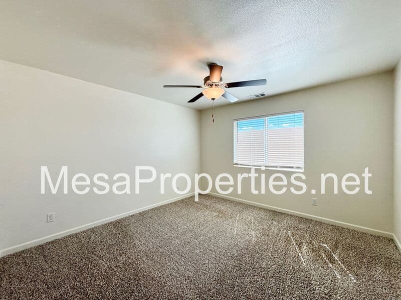 Hesperia House: 9550 Tamarisk Ave.
