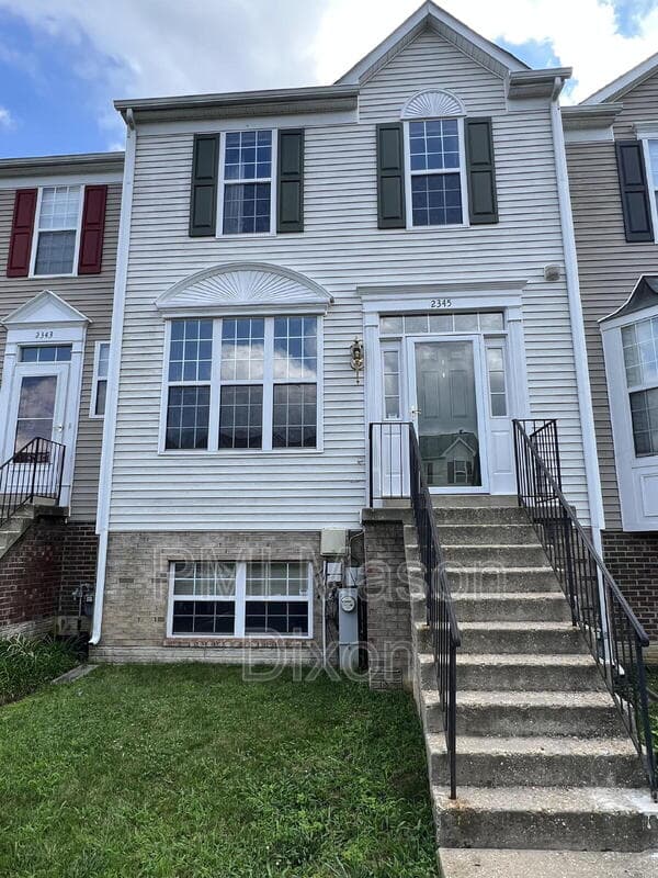 Crofton Townhome: 2345 Montauk Drive