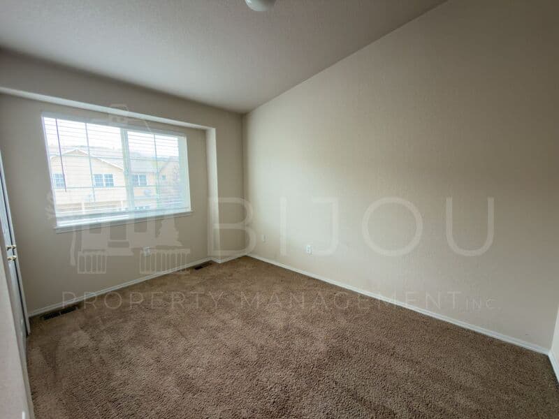 Colorado Springs House: 2533 Mesa Springs View