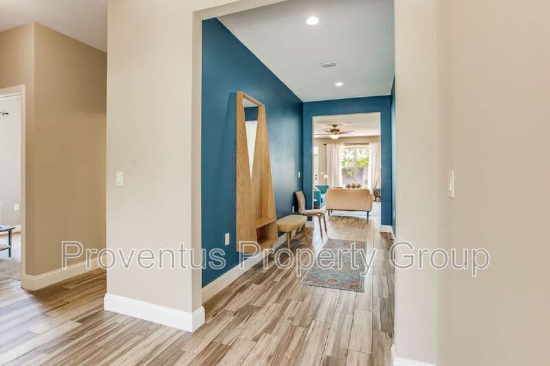 Mary Esther House: 215 Green Dr